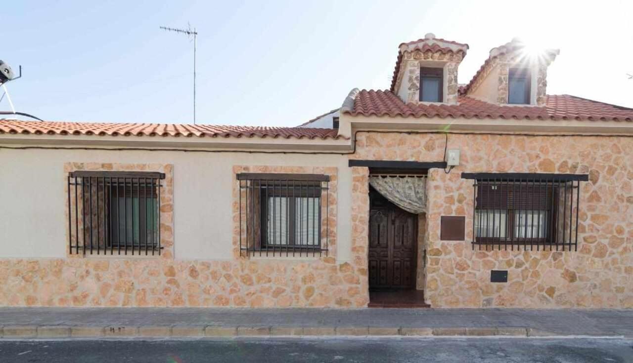 Casa Rural La Del Alba Seria Argamasilla de Alba Eksteriør billede